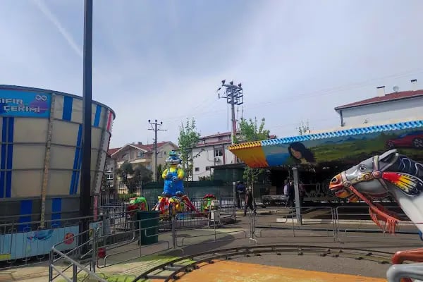 Çark Star Lunapark - Resim 1