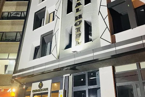 Grand Royal Hotel - Resim 1