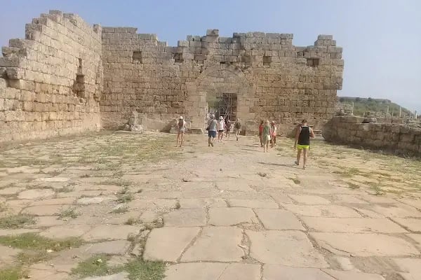 Toparlar Mezarlığı - Resim 18