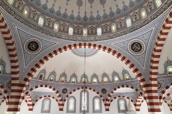 Mamuriye Cami - Resim 3