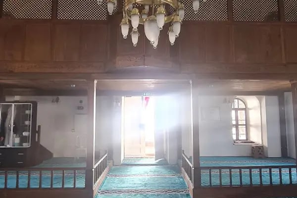 Hacı Hekim Cami - Resim 16