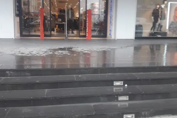 Korkmazlar Petrol Bulut Durağı Total - Resim 15