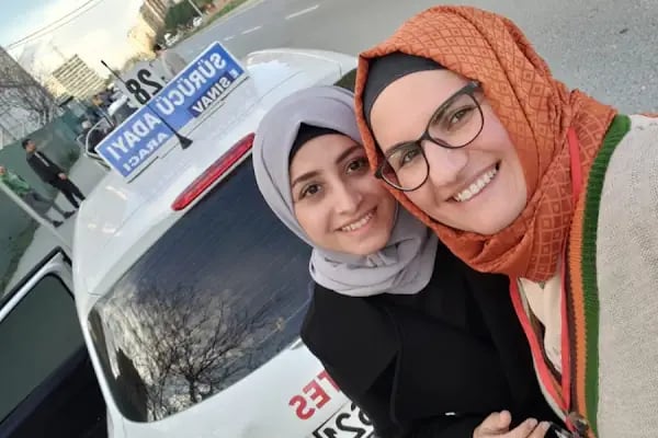 Ak Çarşı Sürücü Kursu Merkez - Resim 19