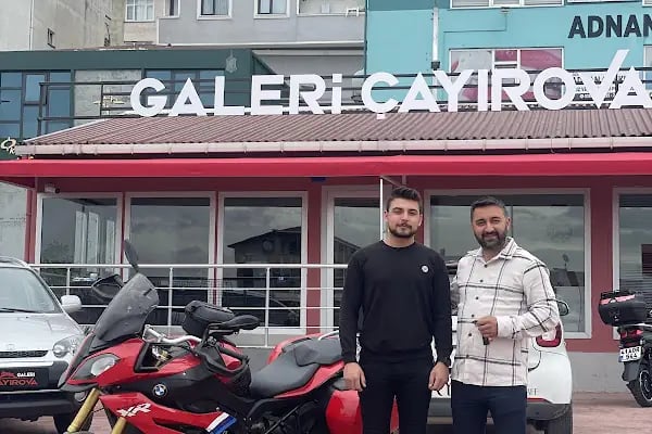 GALERİ ÇAYIROVA - Resim 1
