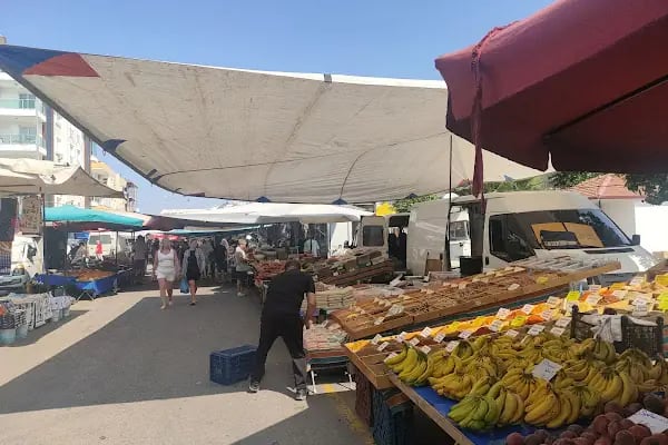 Monday Bazar - Resim 2