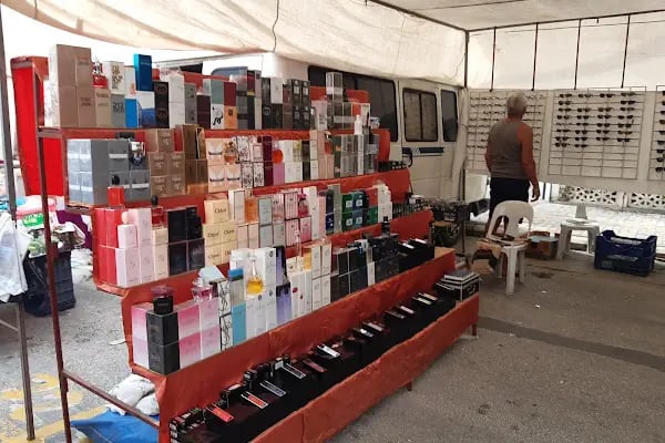 Monday Bazar - Resim 4