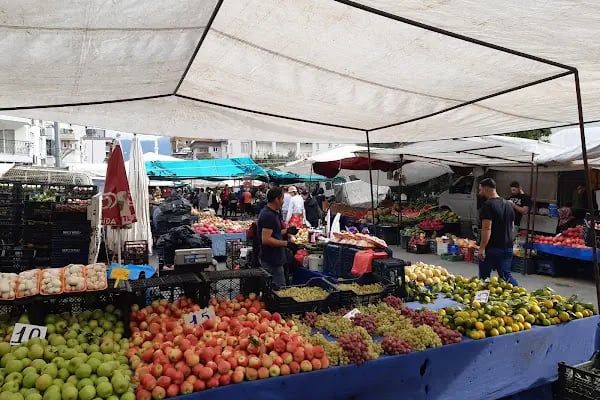 Monday Bazar - Resim 3