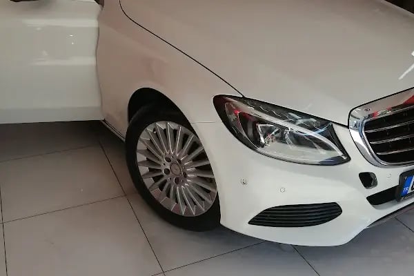 Koç Wash Oto Yıkama ve Kuaför Hizmetleri - Resim 6