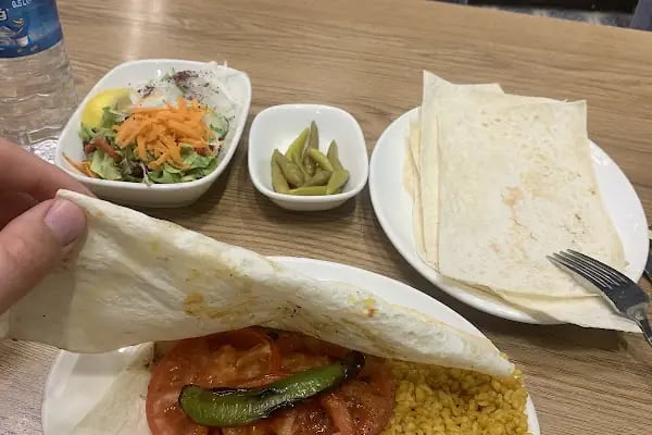 KIR RESTAURANT MT İSKENDER ÇORBA DÜNYASI (kepçeli merkez şube) - Resim 9