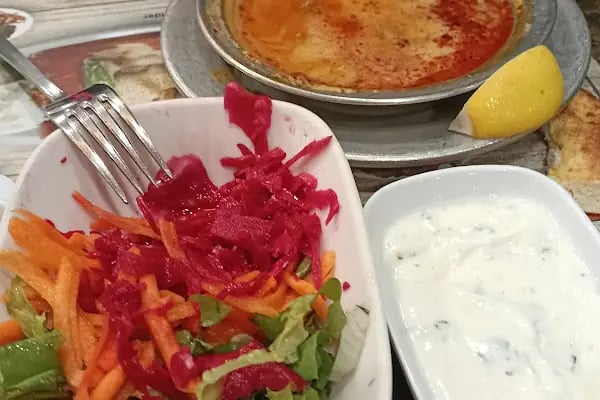 KIR RESTAURANT MT İSKENDER ÇORBA DÜNYASI (kepçeli merkez şube) - Resim 12
