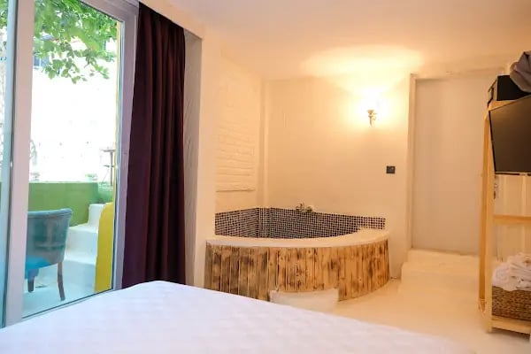 Tek Han Alaçatı Butik Otel - Resim 20