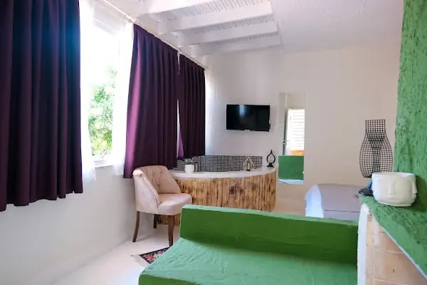 Tek Han Alaçatı Butik Otel - Resim 12