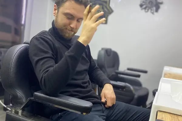Enes Behçet Erkek Kuaförü - Resim 15