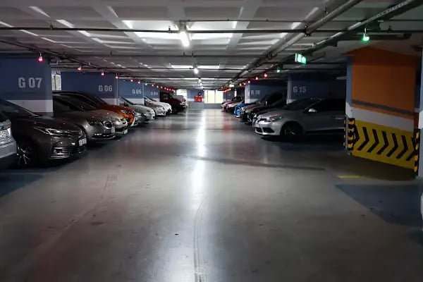 İSPARK Ümraniye Katlı Otoparkı - Resim 4