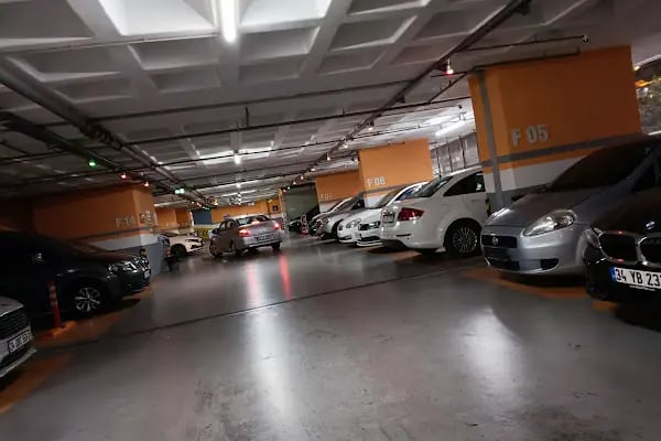 İSPARK Ümraniye Katlı Otoparkı - Resim 13