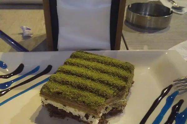 Mola Cafe - Resim 16