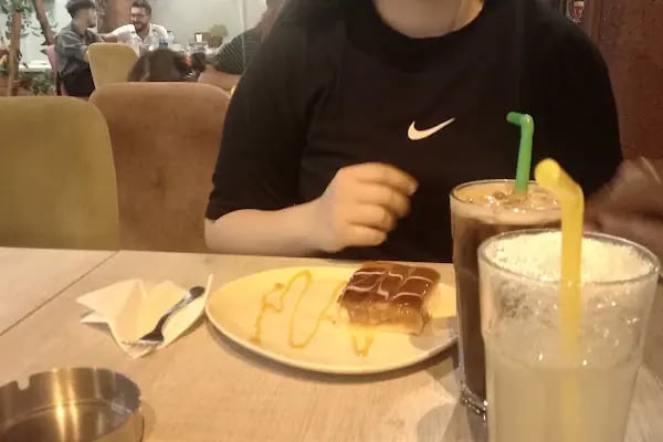 Mola Cafe - Resim 19