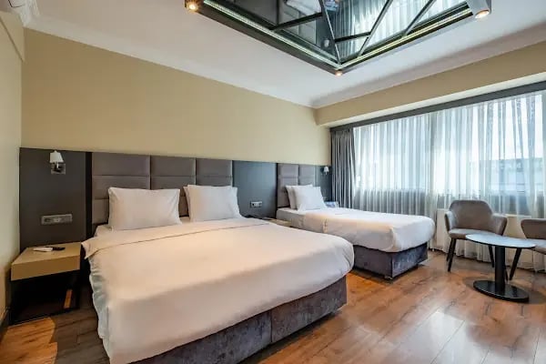 Frt Airlines Hotel - Istanbul Airport - Resim 2