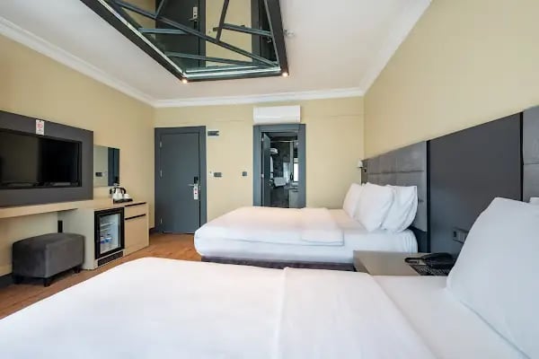 Frt Airlines Hotel - Istanbul Airport - Resim 17