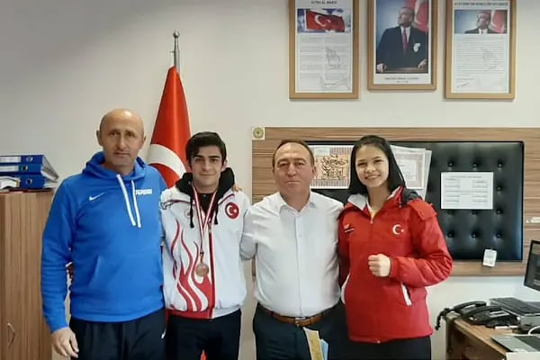 ANKARA - ÇANKAYA - FATMA YAŞAR ÖNEN MESLEKİ VE TEKNİK ANADOLU LİSESİ - Resim 6