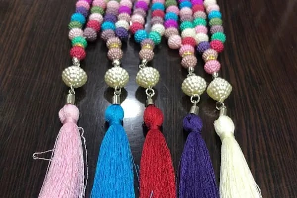 ALANYA MEDİNE PAZARI HAC VE UMRE MALZEMELERİ ŞAL EŞARP TÜLBENT KİTAP HEDİYELİK EŞYA HURMA ZEMZEM İSLAM SHOP HİJAP GİFT - Resim 3