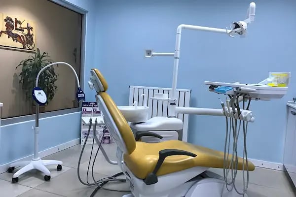 Eradent Ağız ve Diş Sağlığı Polikliniği - Resim 2