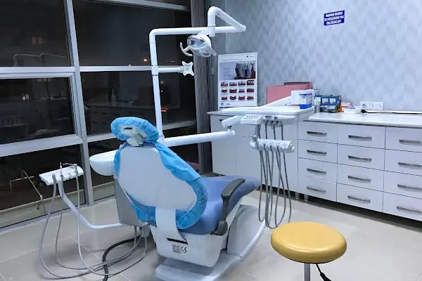 Eradent Ağız ve Diş Sağlığı Polikliniği - Resim 9