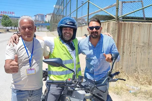 Sarıgüllük Sürücü Kursu - Resim 13