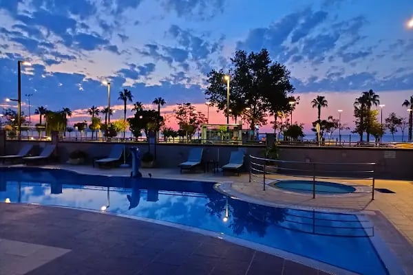Blue Garden Hotel - Resim 3