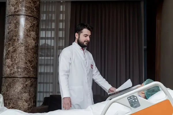 Op. Dr. Atakan Ezici | Ortopedi Operatör Doktor | Ortopedik Cerrah - Resim 2