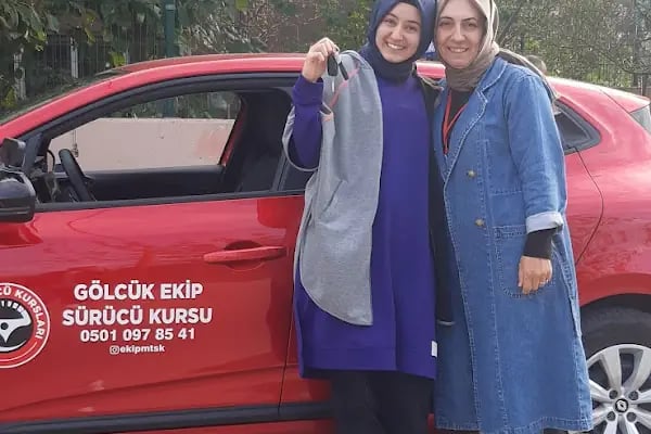 EKİP SÜRÜCÜ KURSU - Gölcük Sürücü Kursları - Resim 5