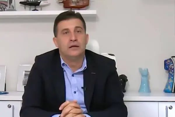 Prof. Dr. Mustafa Özkan , Ortopedi ve Travmatoloji , Üst Ekstremite ve El Mikrocerrahisi - Resim 10