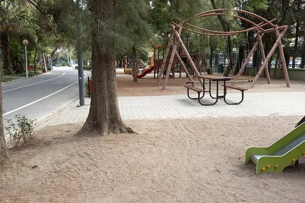 İzmir Büyükşehir Belediye Başkanlığı Veteriner Kliniği Çevre Koruma ve Kontrol Daire Başkanlığı - Resim 1