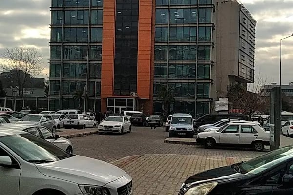 Bayraklı, Bornova Tapu ve Kadastro Müdürlüğü - Resim 5