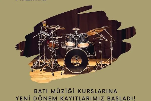 İzmir Müzik Akademisi - Üçkuyular - Resim 2