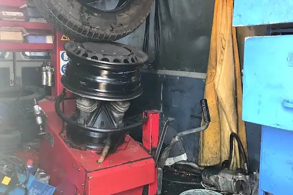 Aşıroğlu Jant Lastik Servisi - Resim 14