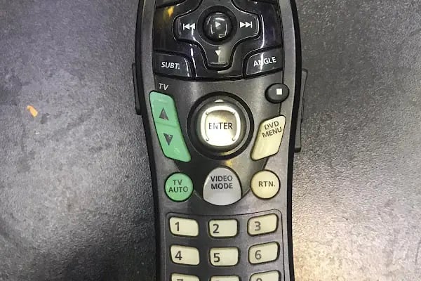 ServisX Elektronik Bilgisayar ve Oto Ses Görüntü Sistemleri - Resim 13