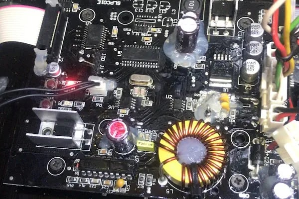 ServisX Elektronik Bilgisayar ve Oto Ses Görüntü Sistemleri - Resim 19