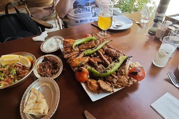 Gourmet BBQ &amp; Restaurant - Resim 4