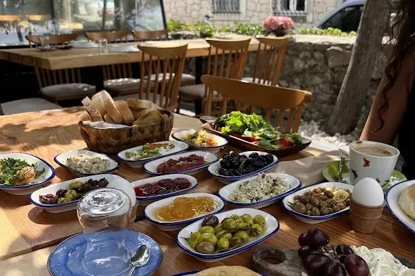 Kuruçeşme Kahvesi &amp; Nargile Alaçatı - Resim 9