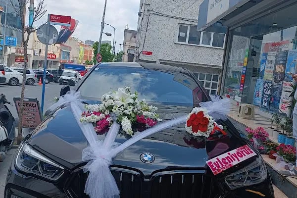 PREMİUM FLOWERS ÇİÇEKÇİLİK VE HEDİYELİK EŞYA - Resim 3