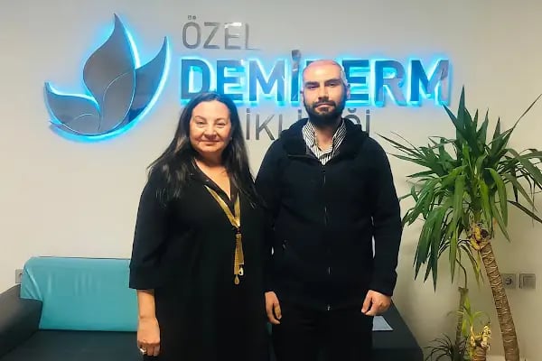 Özel Demiderm Saç Ekimi - Resim 2
