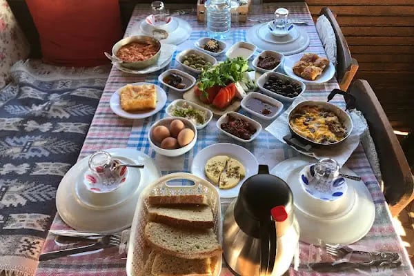 Asmalı Kahvaltı Evi - Resim 3