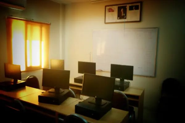 T.C. Buca Belediyesi Güzel Sanatlar ve Mesleki Eğitim Merkezi - Resim 4