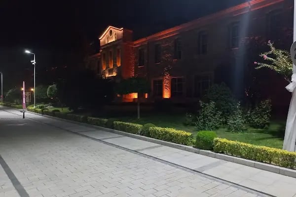 İstanbul Sabahattin Zaim Üniversitesi - Resim 12