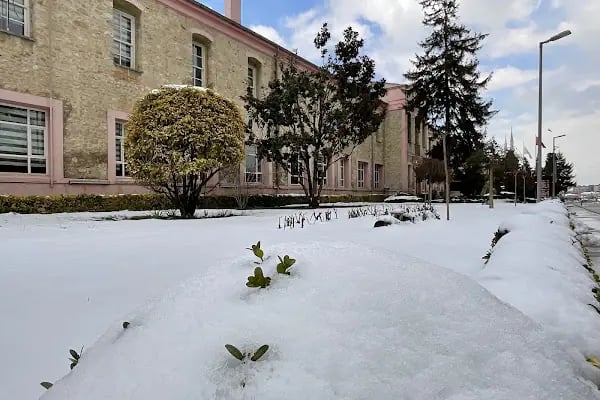 İstanbul Sabahattin Zaim Üniversitesi - Resim 6