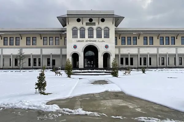 İstanbul Sabahattin Zaim Üniversitesi - Resim 5