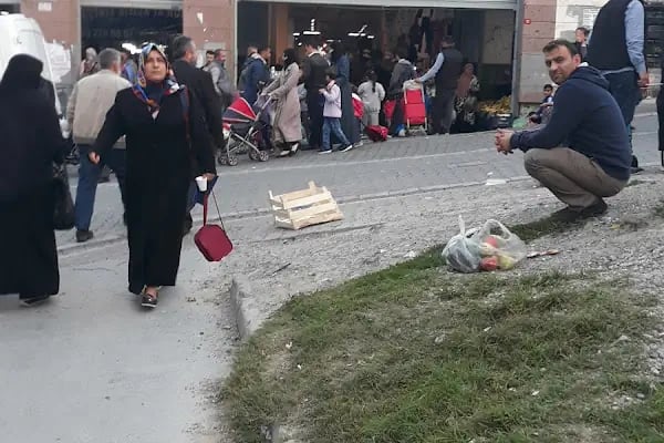 Yenikent Kapali Semt Pazari - Resim 7