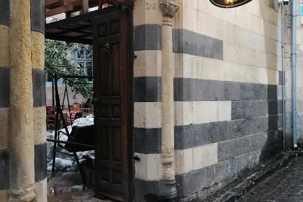 Karanfil Cafe - Resim 14