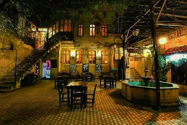 Karanfil Cafe - Resim 2